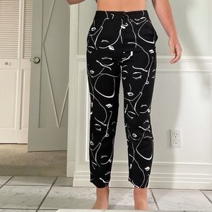 Abstract princess Polly pants.